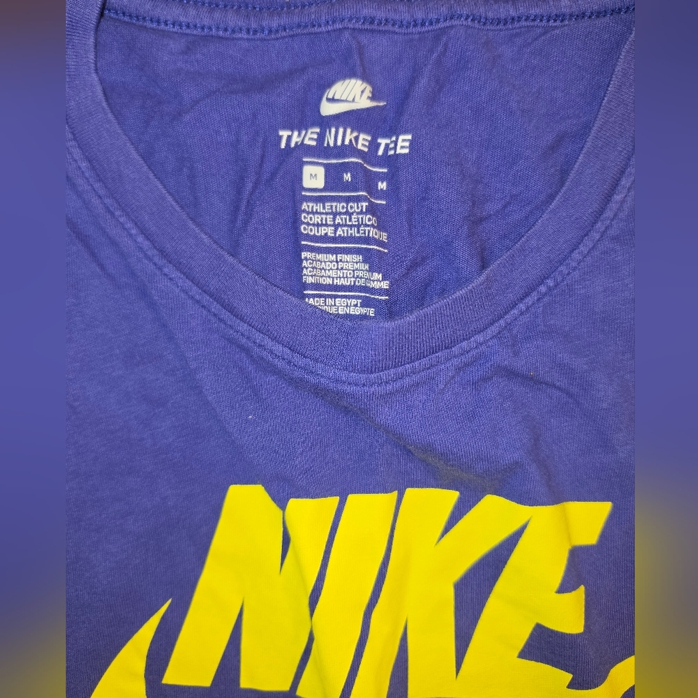 Nike Men's Blue T-Shirt with Yellow Swoosh Logo - Picture 3 of 3